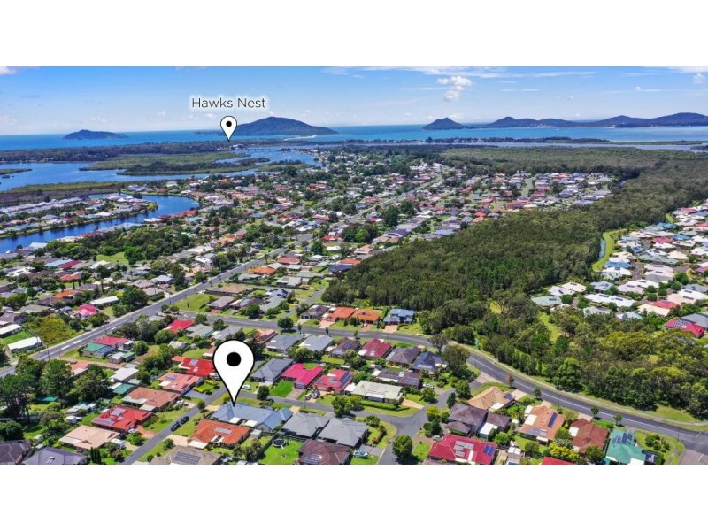 16 Billabong Avenue, Tea Gardens NSW 2324