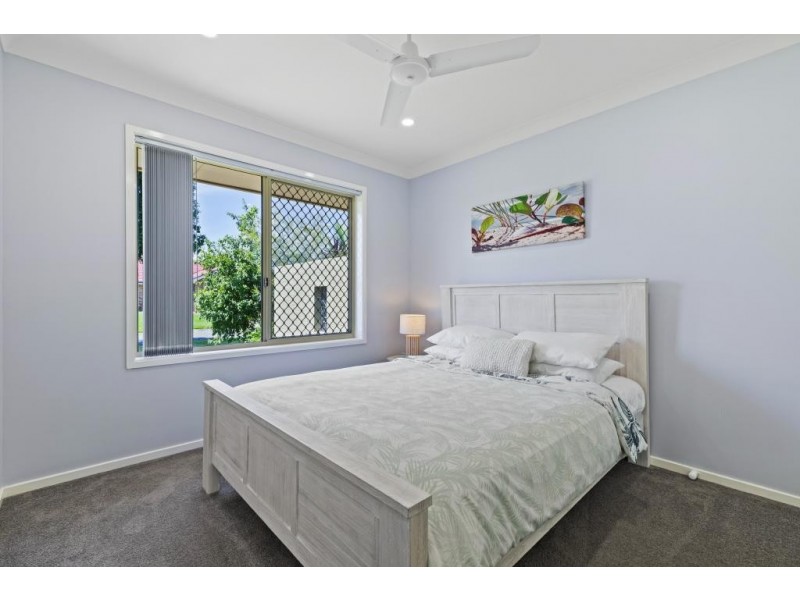 16 Billabong Avenue, Tea Gardens NSW 2324