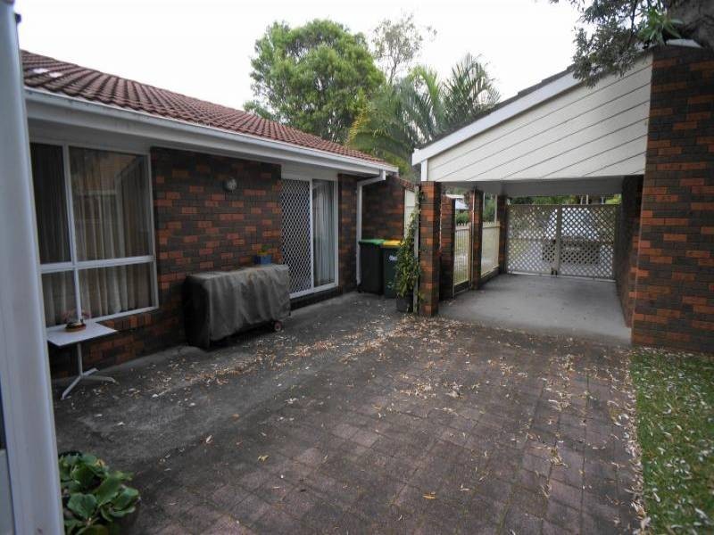 4 West Close, Hawks Nest NSW 2324