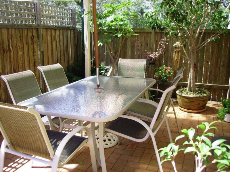 2/9 Coorilla Street, Hawks Nest NSW 2324