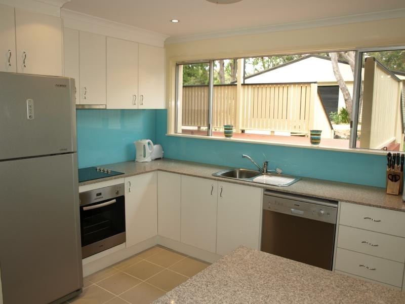 54 Yamba Street, Hawks Nest NSW 2324