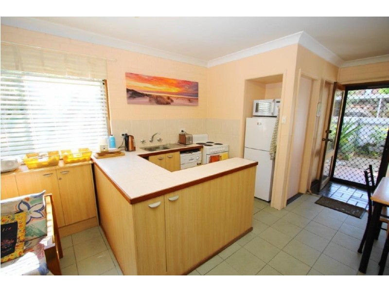 1/5 Coorilla Street, Hawks Nest NSW 2324