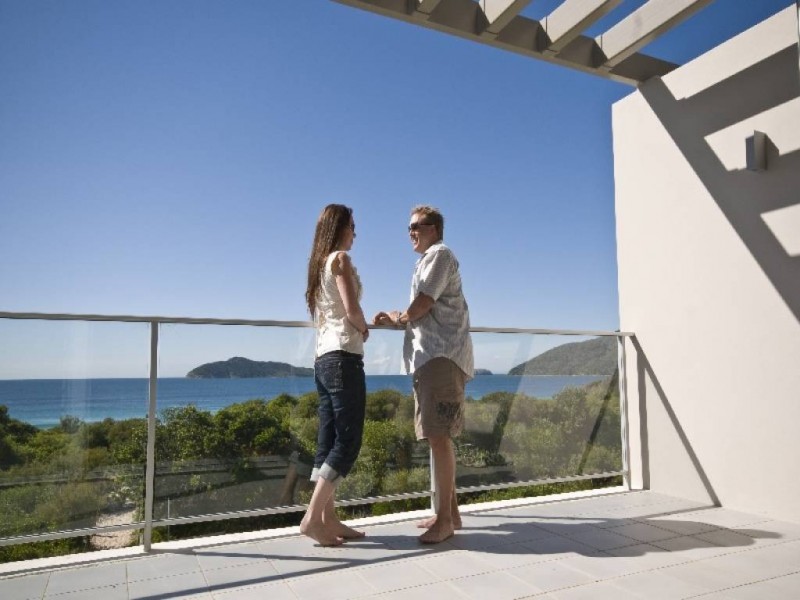 13/13 – 15 Beach Road, Hawks Nest NSW 2324