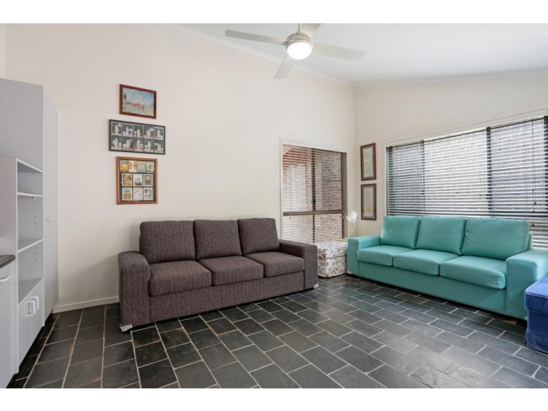 2/10 Bowral Street, Hawks Nest NSW 2324