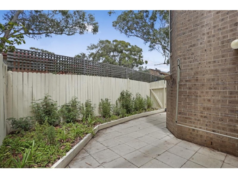 2/10 Bowral Street, Hawks Nest NSW 2324
