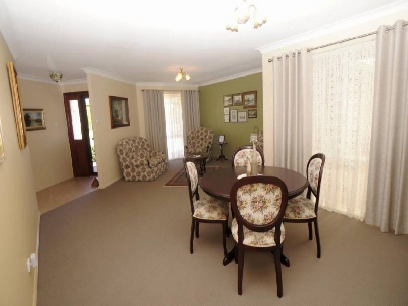 15 Holbert Close, Tea Gardens NSW 2324