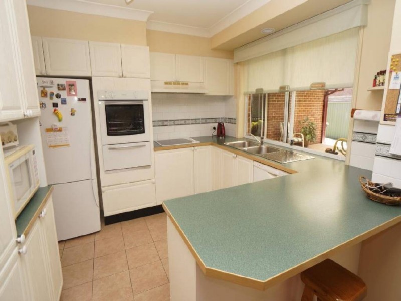 15 Holbert Close, Tea Gardens NSW 2324