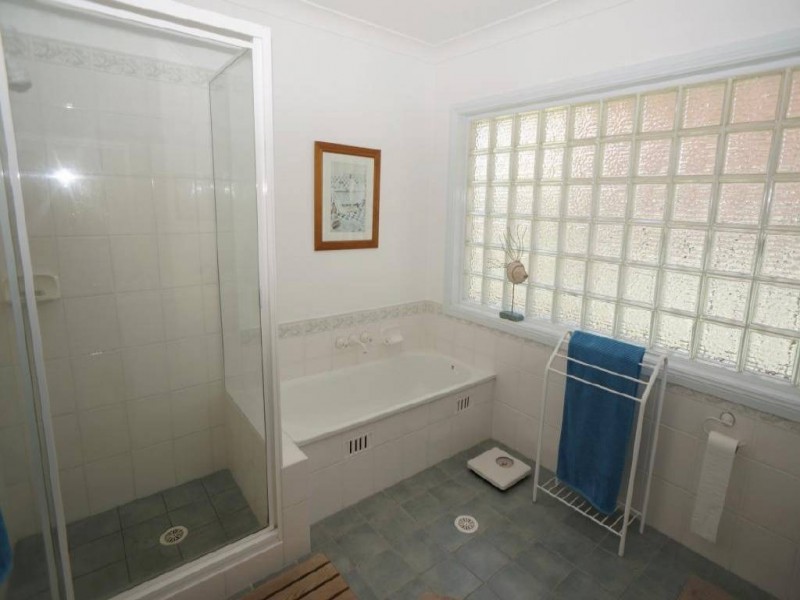 15 Holbert Close, Tea Gardens NSW 2324