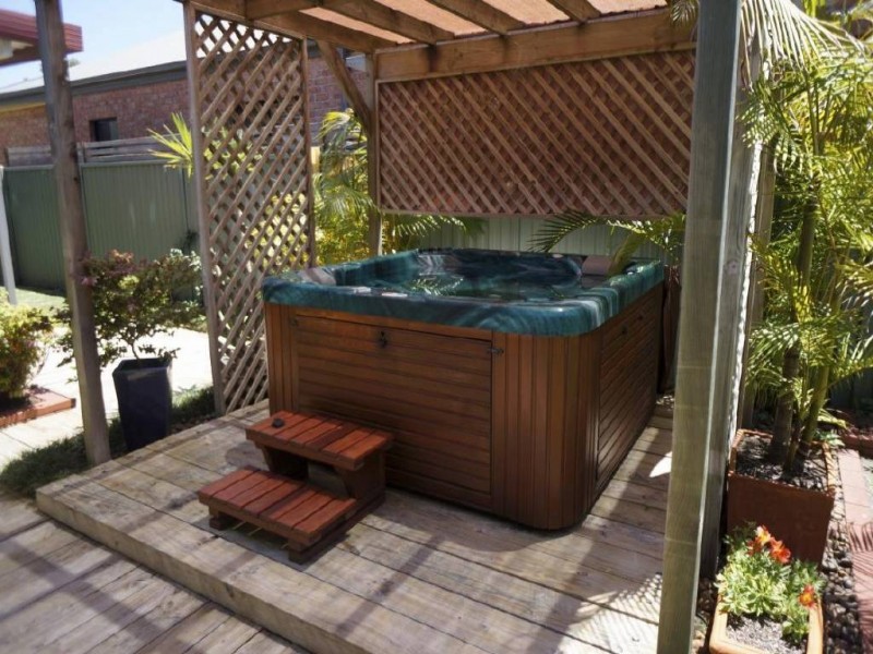 15 Holbert Close, Tea Gardens NSW 2324