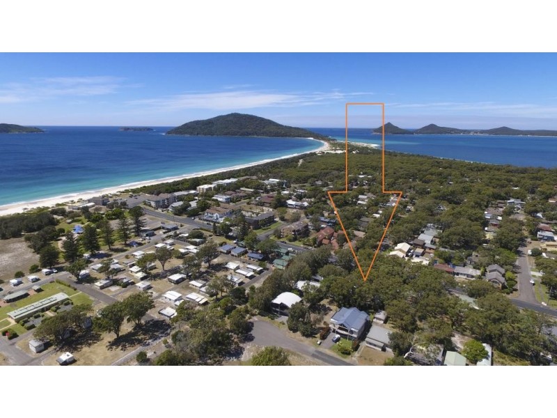 109 Booner Street, Hawks Nest NSW 2324