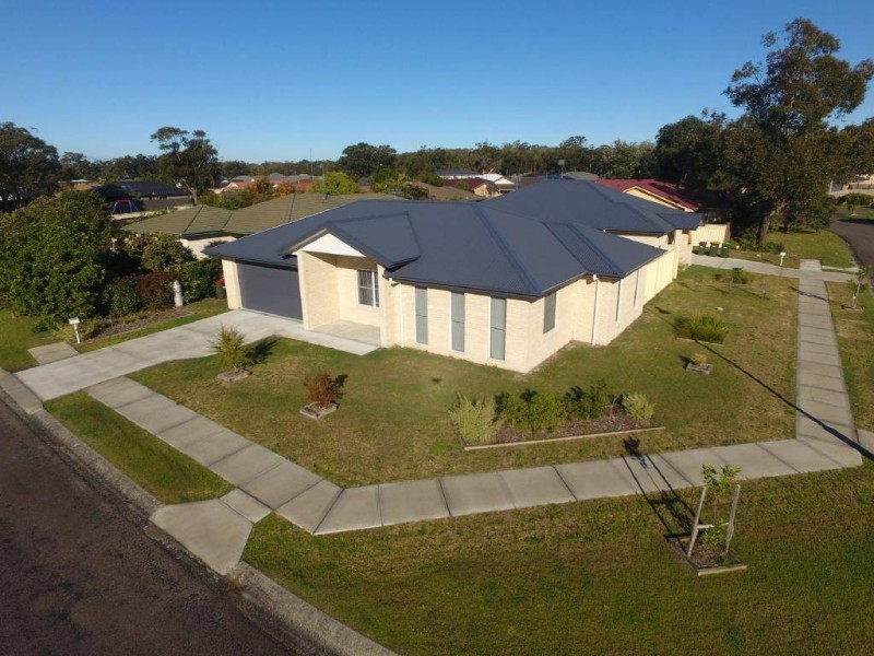 4 Martin Circuit, Tea Gardens NSW 2324