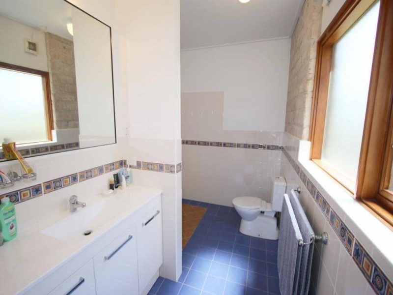 82 Port Stephens Street, Tea Gardens NSW 2324