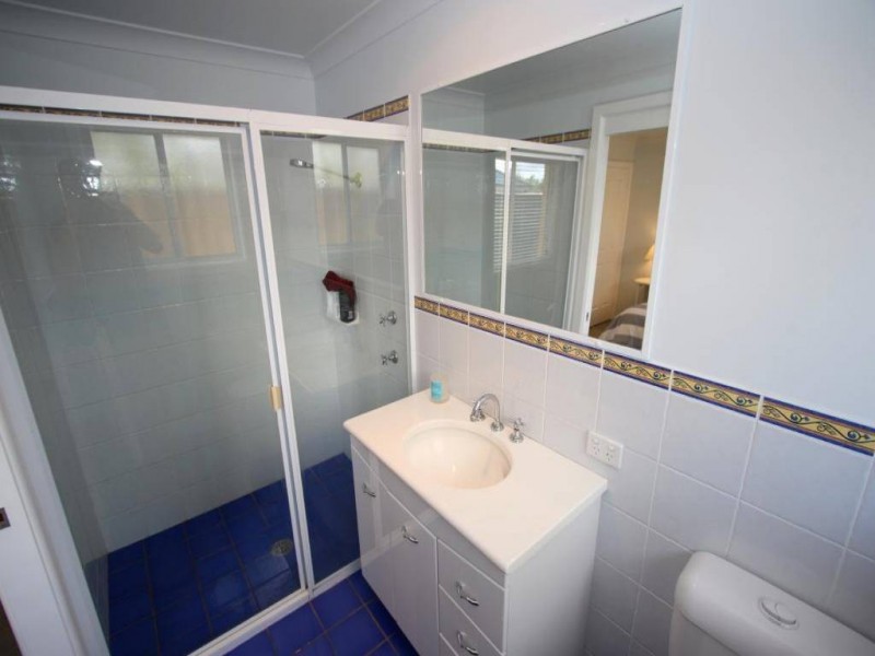 6 Admiralty Lane, Tea Gardens NSW 2324