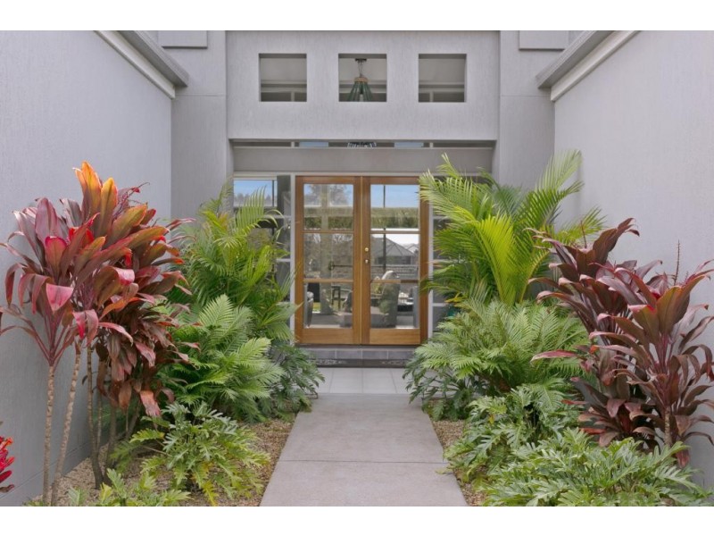 9 Sanctuary Close, Tea Gardens NSW 2324