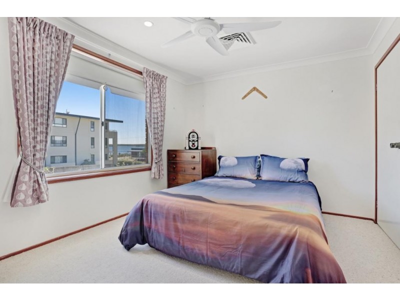 26 Iluka Street, Tea Gardens NSW 2324
