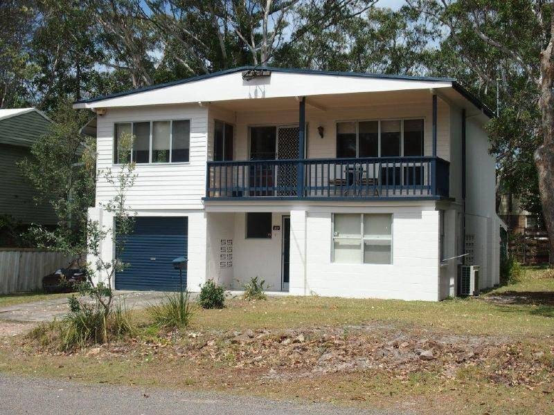 20 Perrumba Street, Hawks Nest NSW 2324