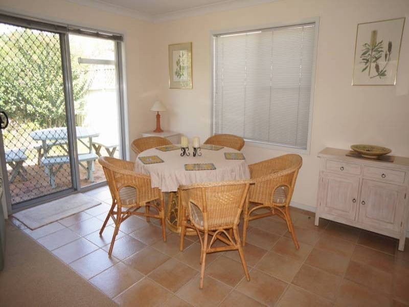 2B Yamba Street, Hawks Nest NSW 2324