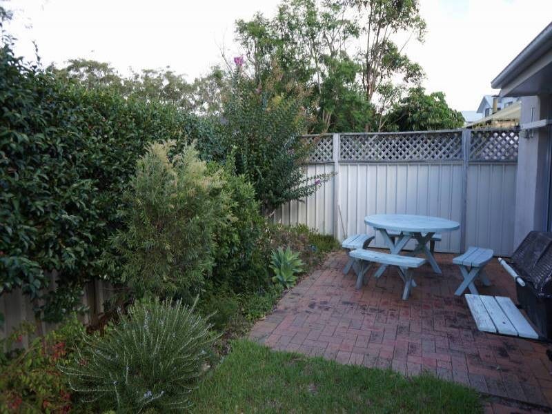 2B Yamba Street, Hawks Nest NSW 2324