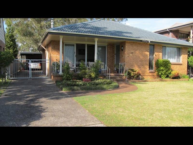 28 Koonwarra Drive, Hawks Nest NSW 2324