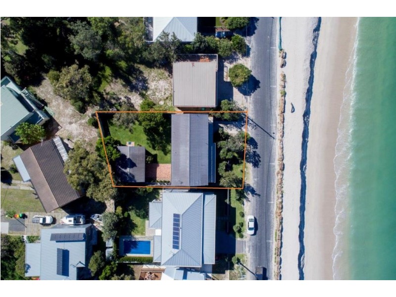 51 The Boulevarde, Hawks Nest NSW 2324
