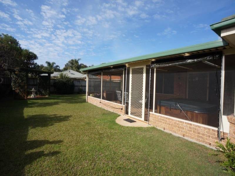 5 Coolabah Close, Tea Gardens NSW 2324