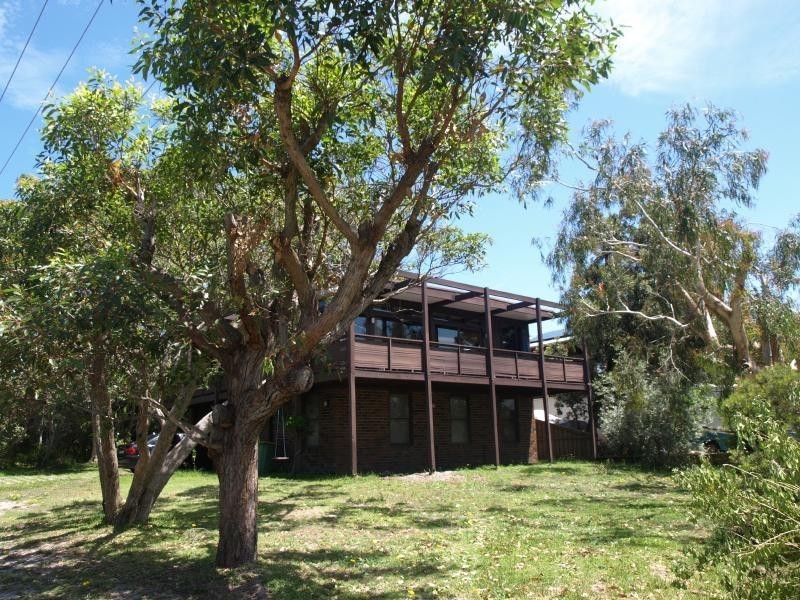 70 The Anchorage, Hawks Nest NSW 2324