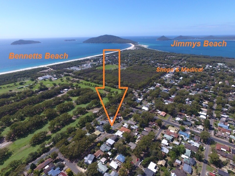 12 Curlew Avenue, Hawks Nest NSW 2324