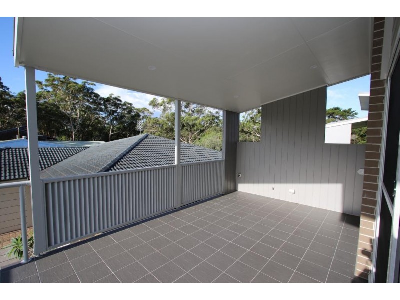 12 Curlew Avenue, Hawks Nest NSW 2324