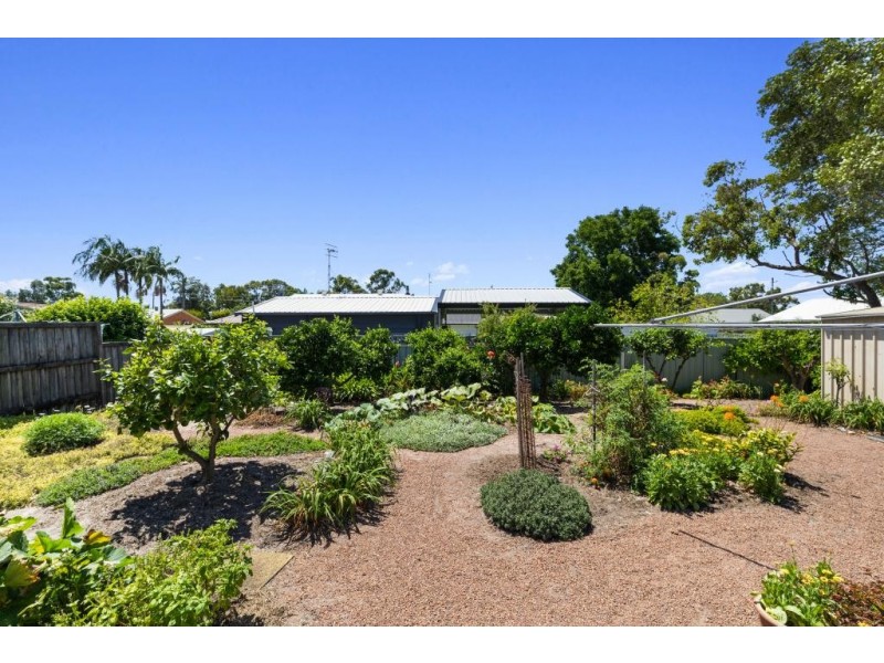 13 Coolabah Close, Tea Gardens NSW 2324