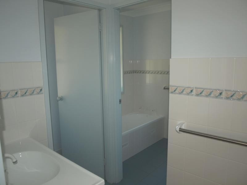 2/2 Cooloon Street, Hawks Nest NSW 2324