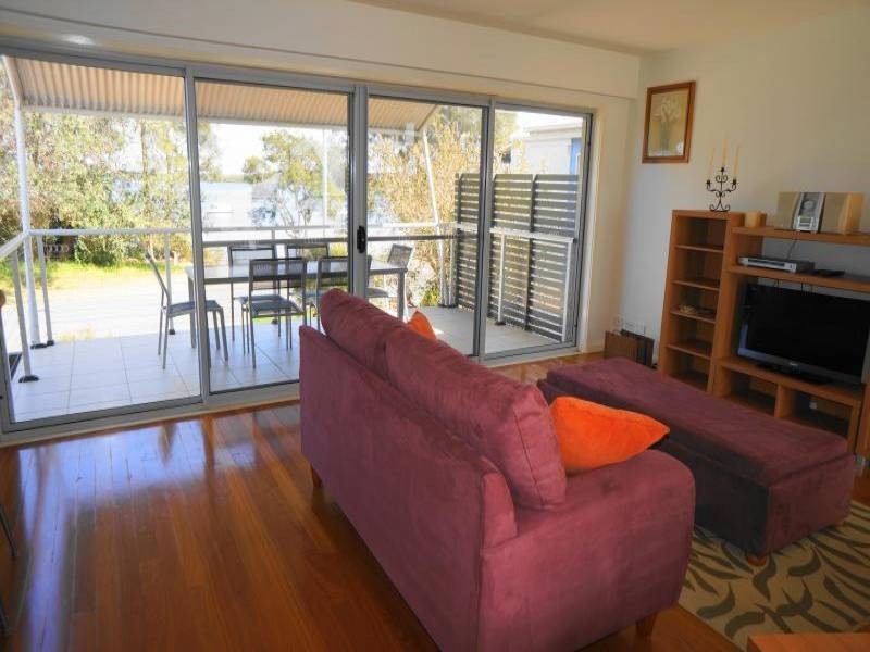 48 Moira Parade, Hawks Nest NSW 2324