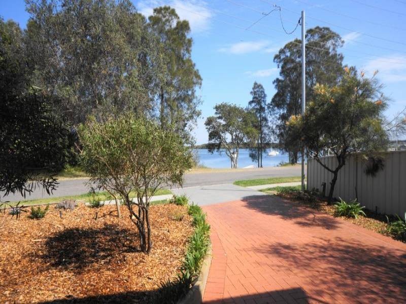 48 Moira Parade, Hawks Nest NSW 2324
