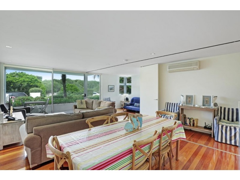 1/13-17 Beach Road, Hawks Nest NSW 2324
