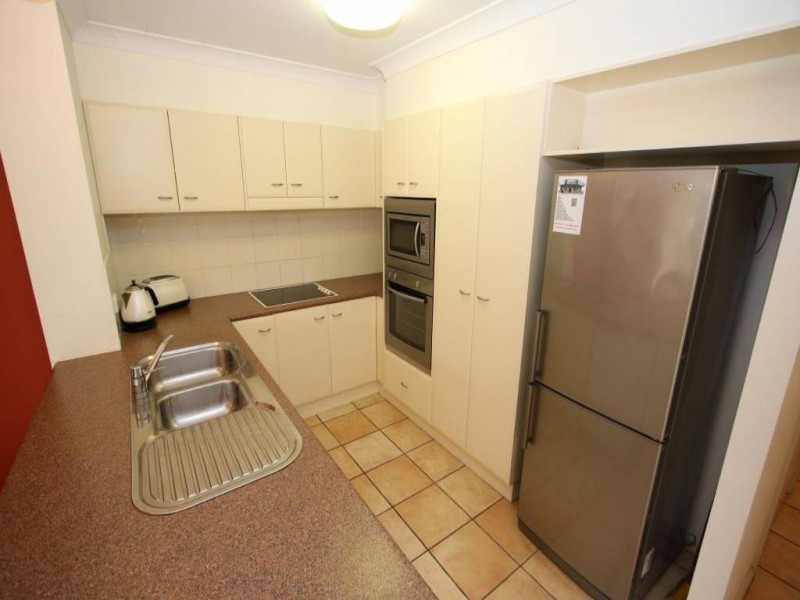 1/9-11 Beach Road, Hawks Nest NSW 2324