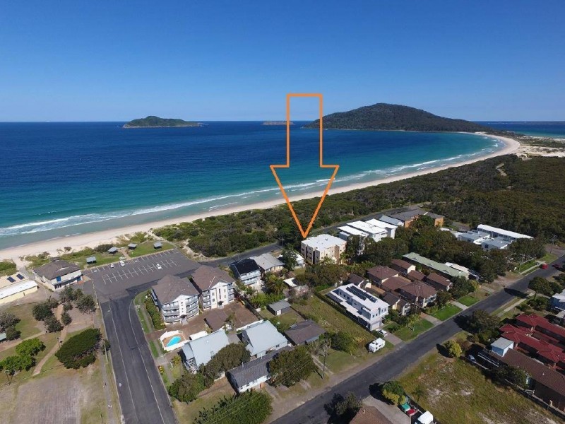 1/9-11 Beach Road, Hawks Nest NSW 2324
