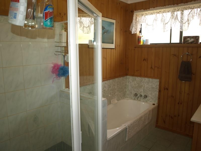 17 Kurrawong Avenue, Hawks Nest NSW 2324