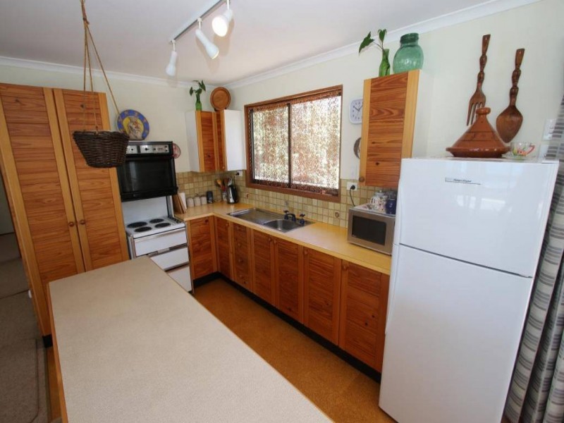 63 The Boulevarde, Hawks Nest NSW 2324