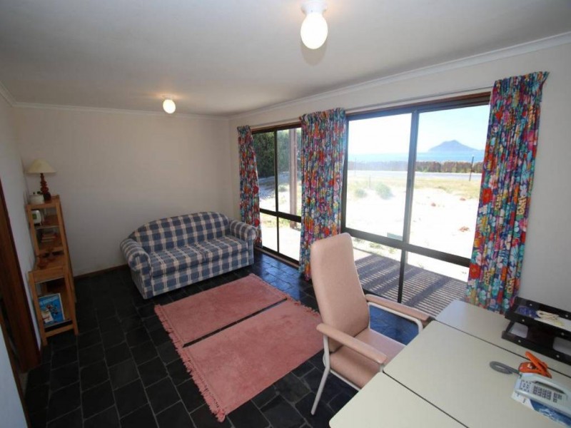 63 The Boulevarde, Hawks Nest NSW 2324