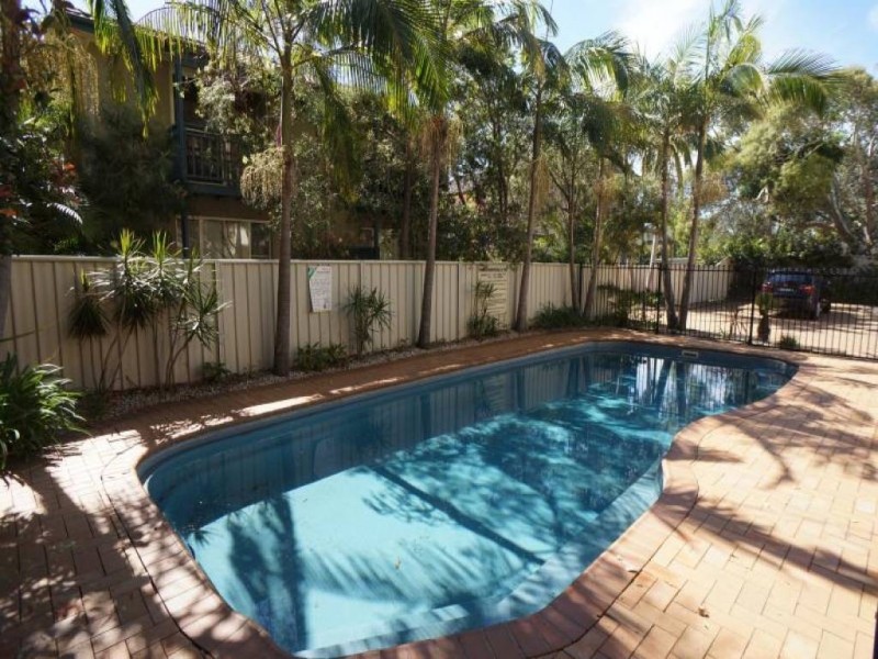 9/9-11 Beach Road, Hawks Nest NSW 2324