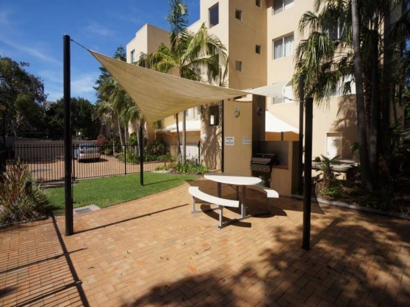 9/9-11 Beach Road, Hawks Nest NSW 2324