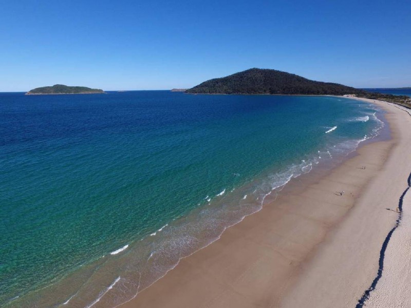 9/9-11 Beach Road, Hawks Nest NSW 2324