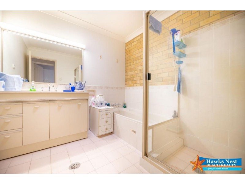1/42 Budgeree Street, Tea Gardens NSW 2324