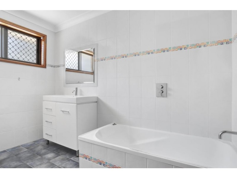 72 The Anchorage, Hawks Nest NSW 2324