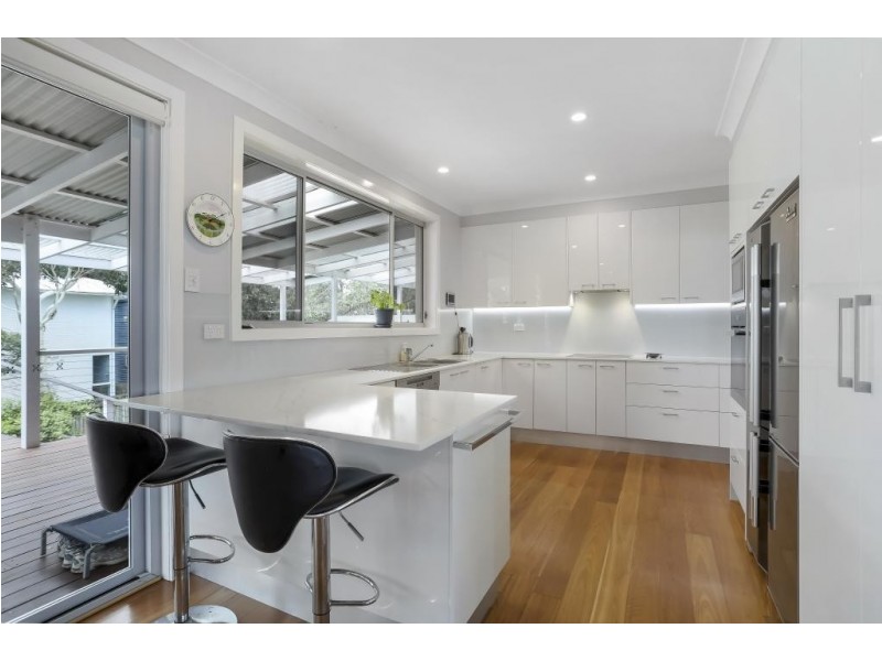 81 The Boulevarde, Hawks Nest NSW 2324