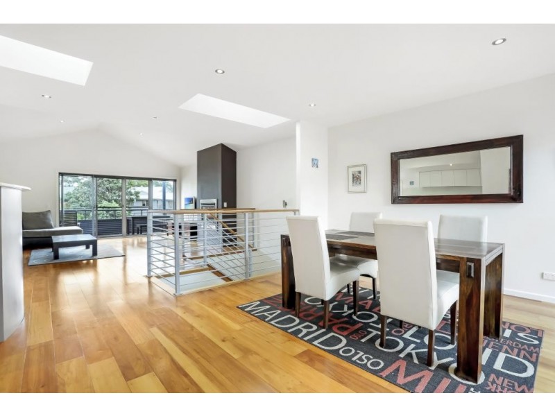 2/6 Muneela Avenue, Hawks Nest NSW 2324