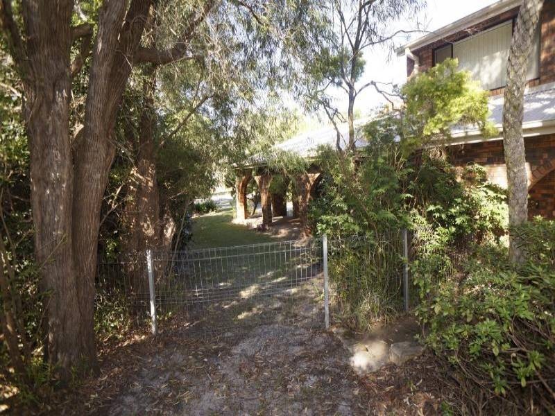 3 Elouera Close, Hawks Nest NSW 2324