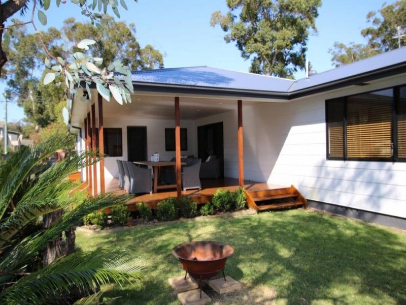 69 Binda Street, Hawks Nest NSW 2324