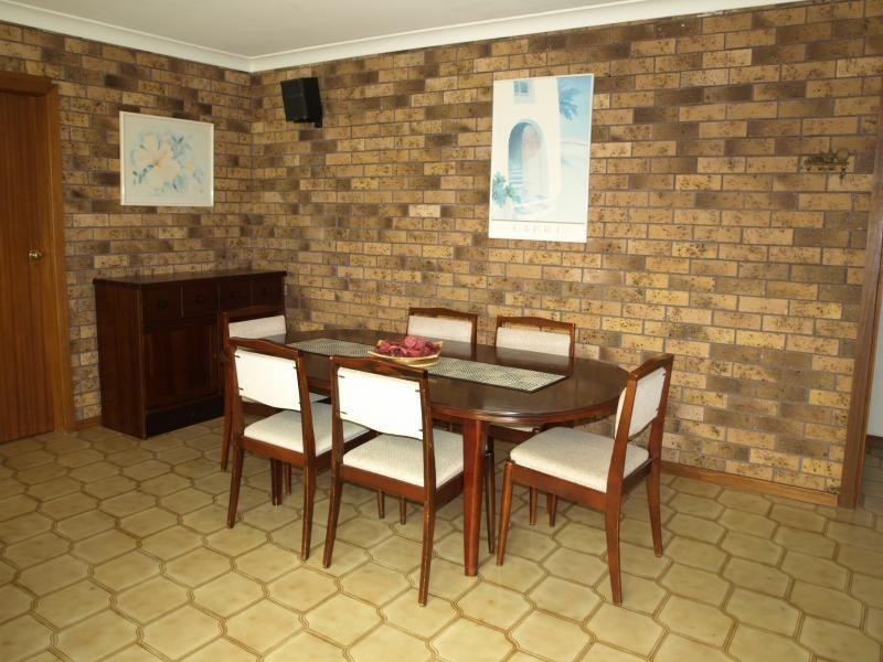 18 Karthena Crescent, Hawks Nest NSW 2324