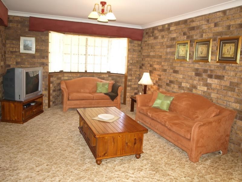 18 Karthena Crescent, Hawks Nest NSW 2324