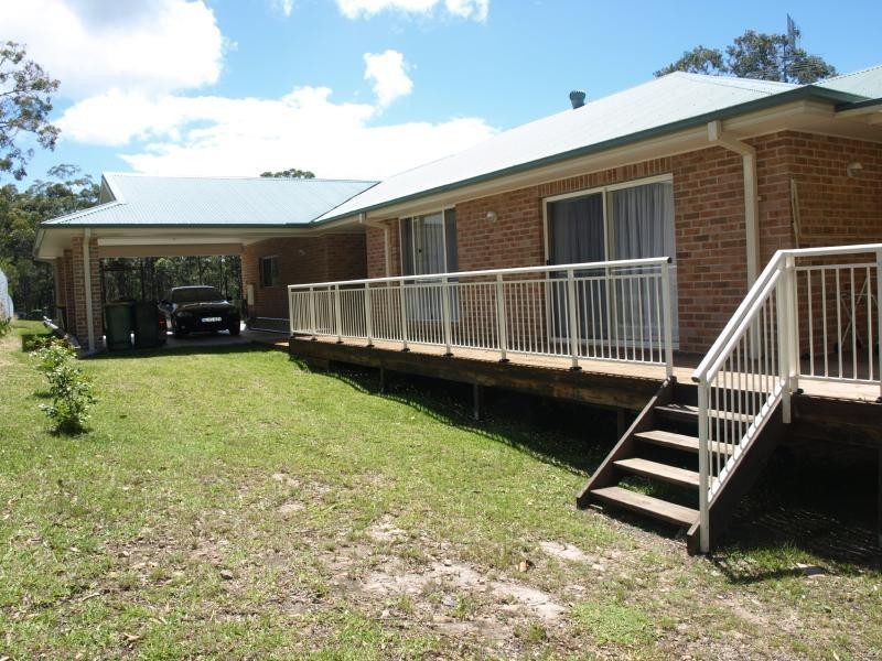 10 Gannet Place, Tea Gardens NSW 2324